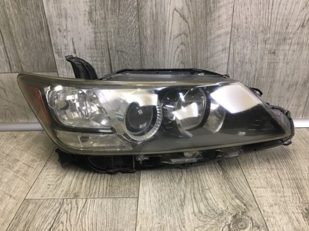 81130-21200 | Фара прав. SCION TC 10-13