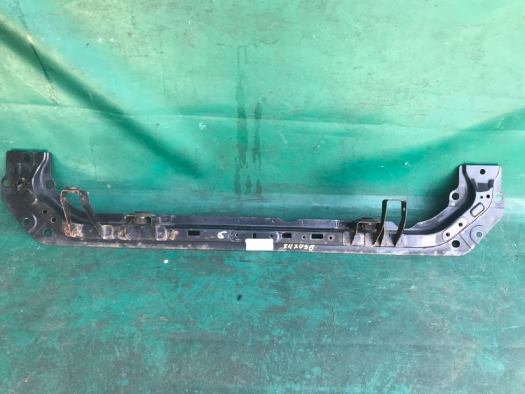 62530-JM00A | Балка под радиатор NISSAN ROGUE 08-15