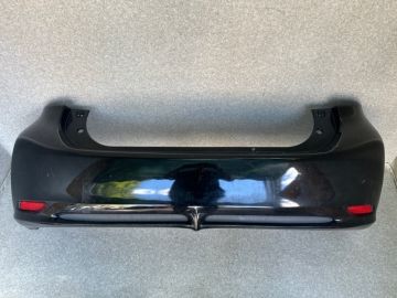 Бампер задній LEXUS CT200 11-17
