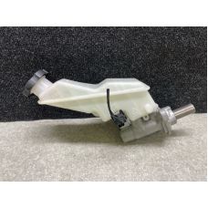 Главный тормозной цилиндр HYUNDAI SANTA FE (DM) 12-18