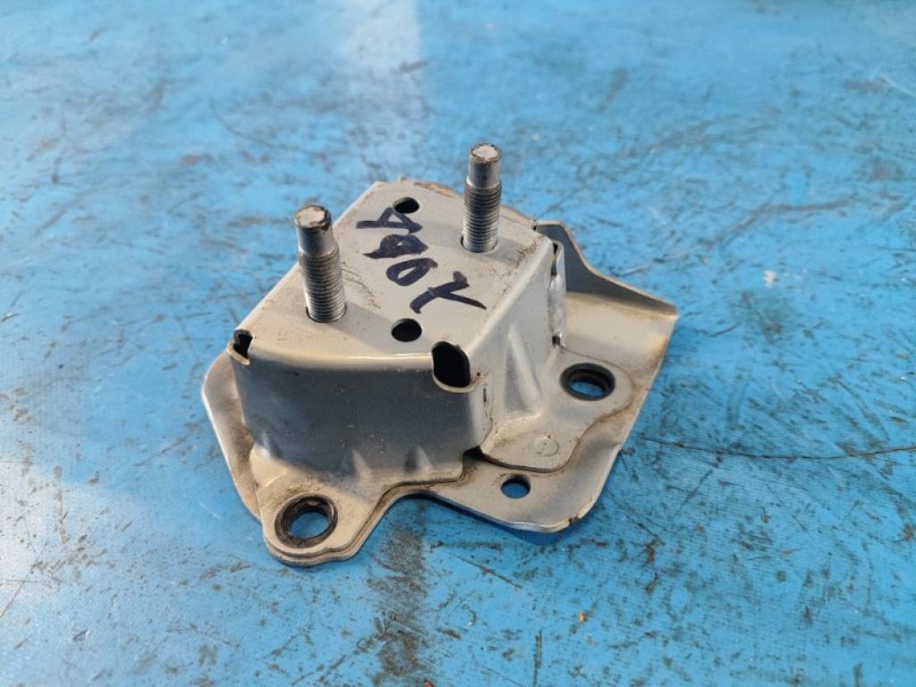 5201575020 | Кронштейн підсилювача заднього бампера прав. LEXUS HS250H (ANF10) 09-12 - Фото 3