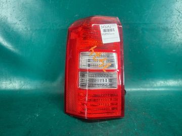 Фонарь наружный лев. JEEP PATRIOT 10-17