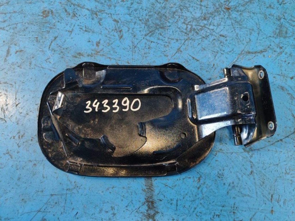 KB7W-42-410 | Лючок топливного бака MAZDA CX-5 (KF) 16-21 - Фото 2