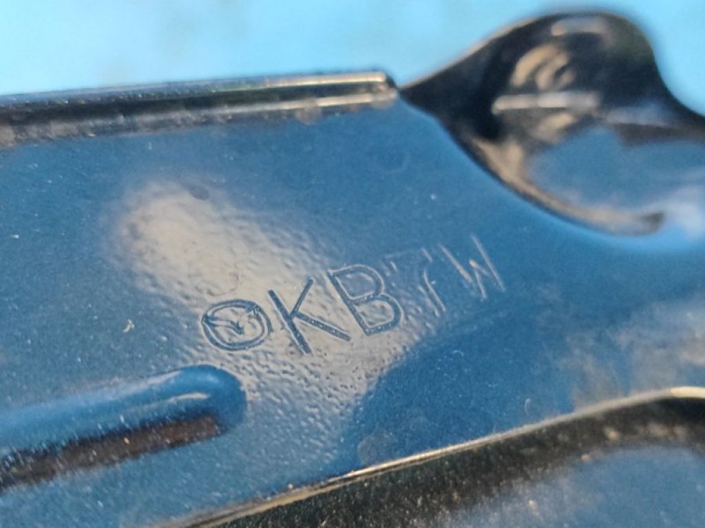 KB7W-42-410 | Лючок топливного бака MAZDA CX-5 (KF) 16-21 - Фото 3