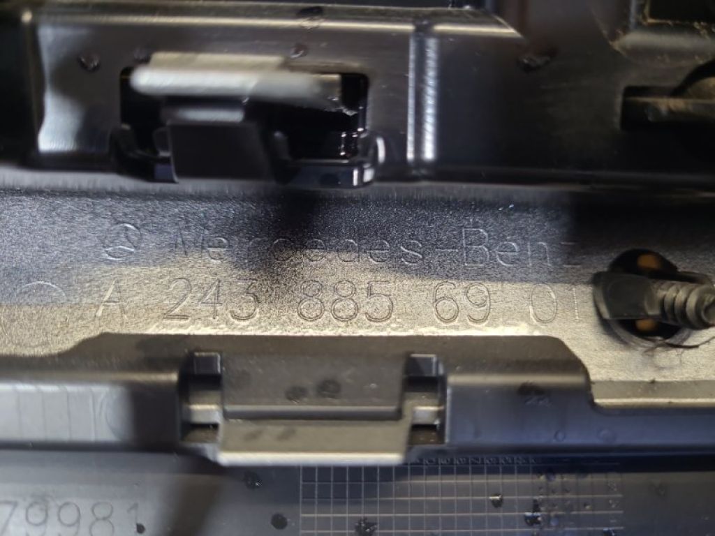 A 243 880 97 01 | Бампер передній MERCEDES EQA 23- - Фото 12