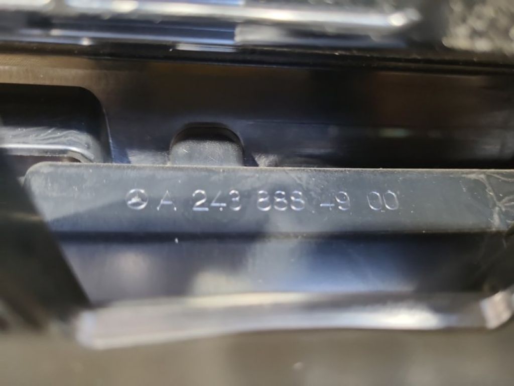 A 243 880 97 01 | Бампер передній MERCEDES EQA 23- - Фото 13