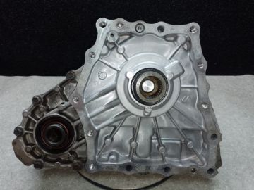Роздавальна коробка INFINITI G25/G35/G37/Q40 06-14