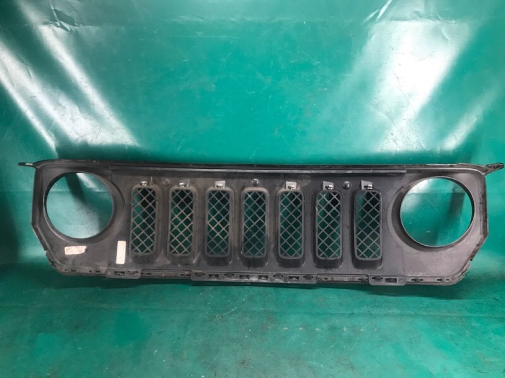 68091526AA | Решітка радіатора JEEP PATRIOT 10-17 - Фото 3