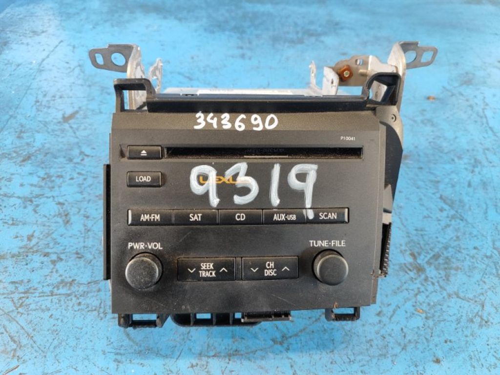 8612076380 | магнітола LEXUS CT200 11-17