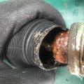 H2GZ-3504-F | рульова рейка LINCOLN MKX 16-18 - Прев'ю 6