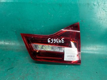 Фонарь внутренний лев. ACURA MDX (YD2) 06-13