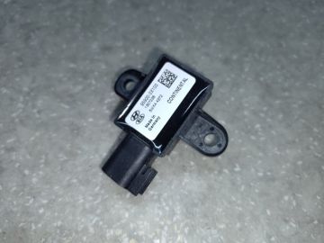 Датчик удару передн. лів. HYUNDAI ELANTRA MD 10-15