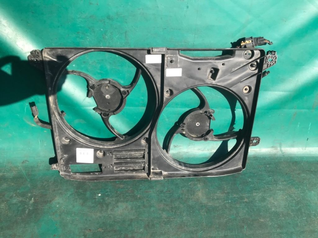 DG9Z-8C607-C | Диффузор вентилятора основного радиатора FORD FUSION 14-