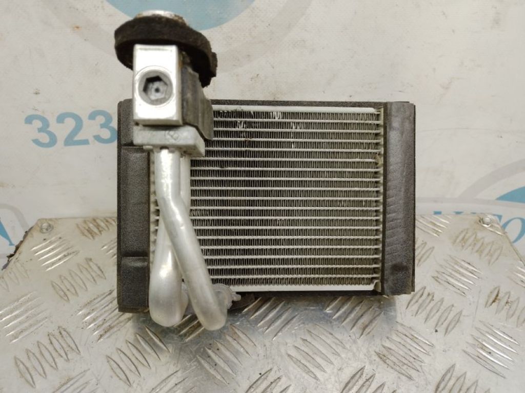 TD11-61-P10A | Испаритель кондиционера задн. MAZDA CX-9 06-16