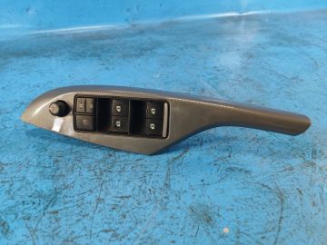 Блок керування склопідіймачами TOYOTA SIENNA 11-16