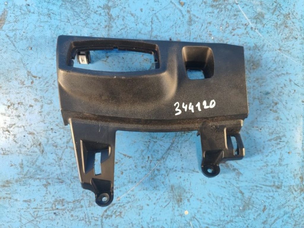 DS73-F043K93-AP | Накладка торпедо лев. FORD FUSION 14-