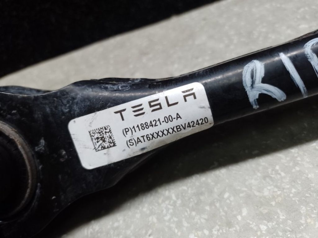 1188421-00-A | Рычаг задней подвески поперечный верхний прав. TESLA MODEL Y 19- - Фото 3