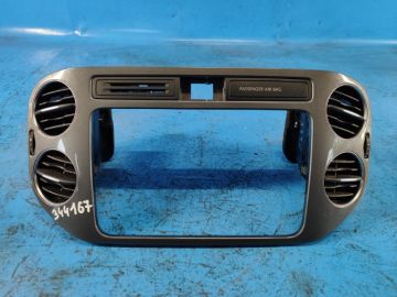 Дефлектор воздушный VOLKSWAGEN TIGUAN 08-17
