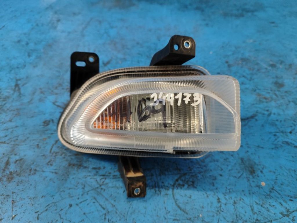 68256431AA | Повторитель поворота в бампер прав. JEEP RENEGADE (BU) 14-