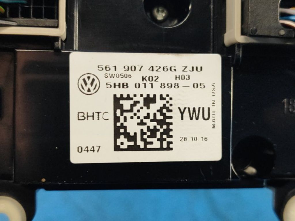 5HB011898 | Блок керування піччю VOLKSWAGEN TIGUAN 08-17 - Фото 3