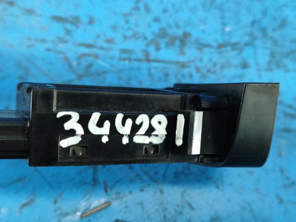 8471875030 | Кнопка стояночного тормоза LEXUS HS250H (ANF10) 09-12 - Фото 3