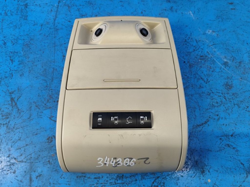 68141126AA | Плафон салону DODGE GRAND CARAVAN 08-