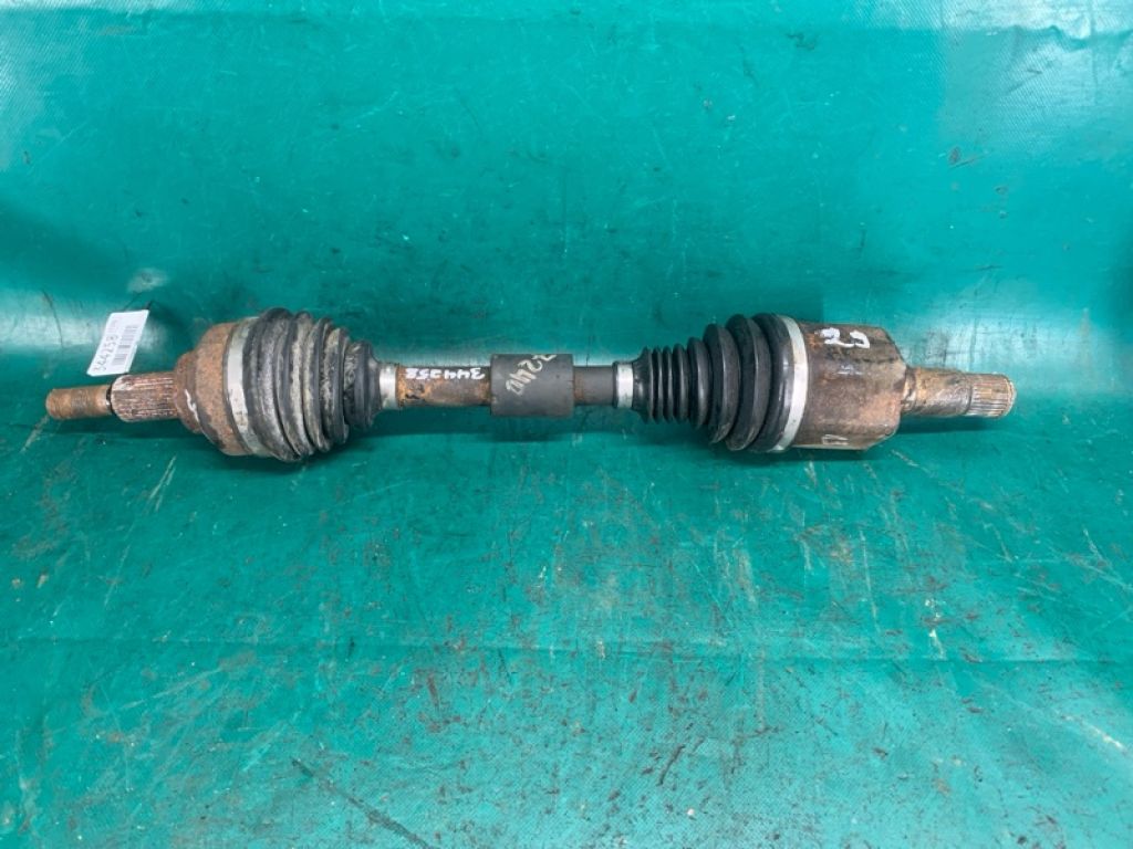 68067361AA | Привід передній лів. DODGE JOURNEY 08-20