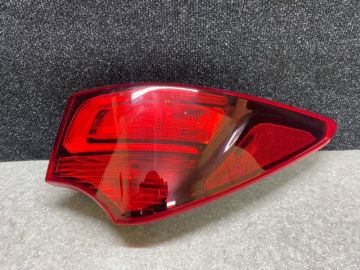 Фонарь наружный прав. HYUNDAI SANTA FE (DM) 12-18
