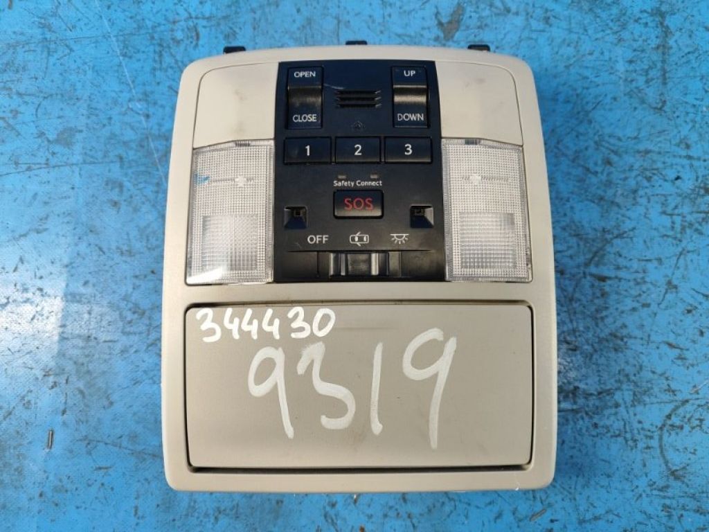 8126076200B0 | Плафон салону LEXUS CT200 11-17