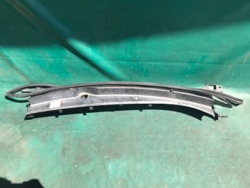 Пластик під лобове скло / Жабо MAZDA CX-9 06-16