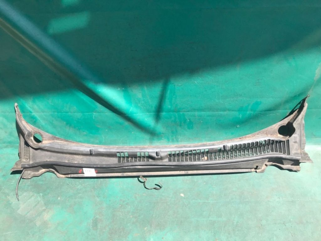 DS7Z-54018A16-A | Пластик під лобове скло / Жабо FORD FUSION 14-