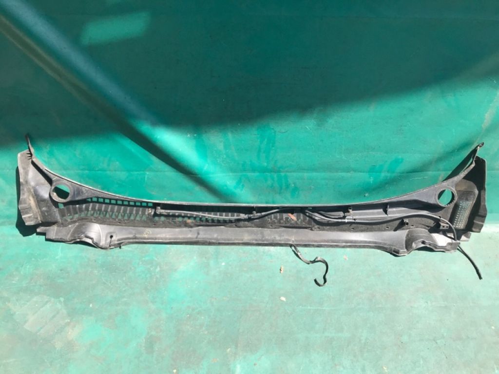 DS7Z-54018A16-A | Пластик під лобове скло / Жабо FORD FUSION 14- - Фото 3