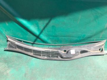 Пластик под лобовое стекло / Жабо TOYOTA AVALON 05-12