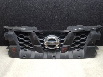 Решітка радіатора NISSAN XTERRA 05-15