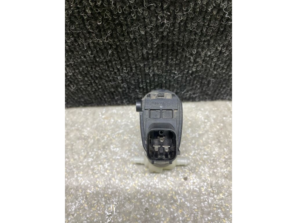 98510-2W500 | Насос омивача скла HYUNDAI SANTA FE (DM) 12-18 - Фото 3