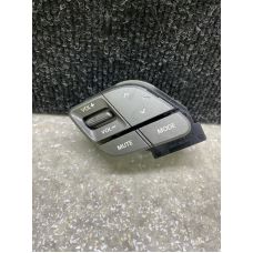 Кнопки на руль лев. HYUNDAI SANTA FE (DM) 12-18