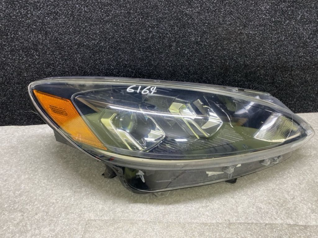 LJ6Z-13008-C | Фара прав. FORD ESCAPE 19 -