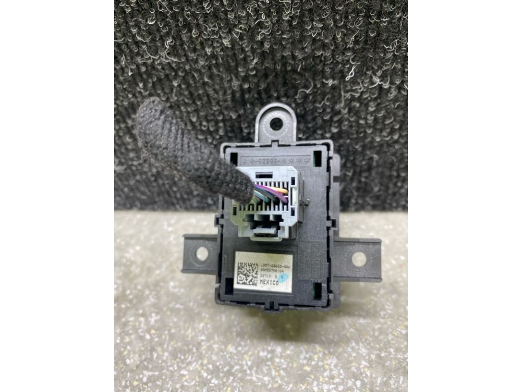 LB5Z-2B623-AA | Кнопка стояночного тормоза FORD ESCAPE 19 - - Фото 4