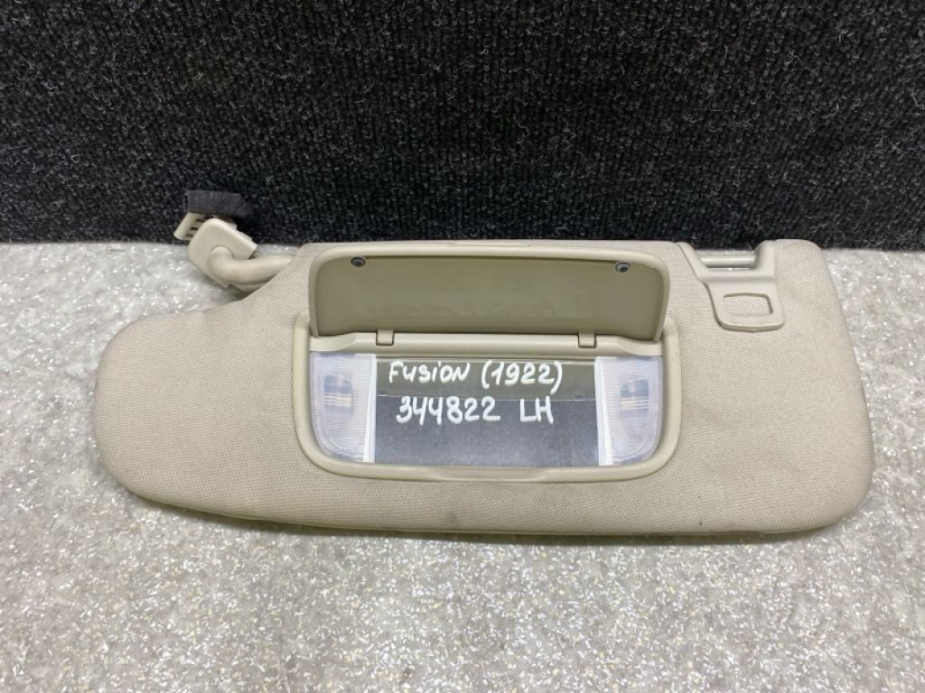 HS7Z-5404105-KE | Козирок сонцезахисний лів. FORD FUSION 14-