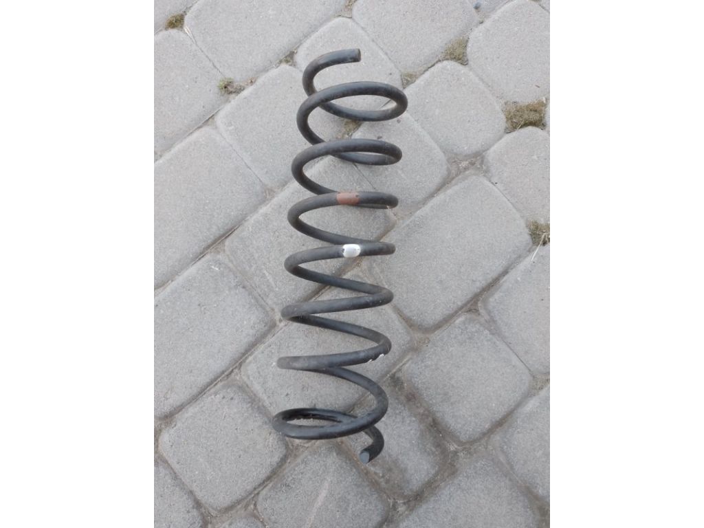 BBM2-28-011B | Пружина задней подвески MAZDA 3 BL 09-13
