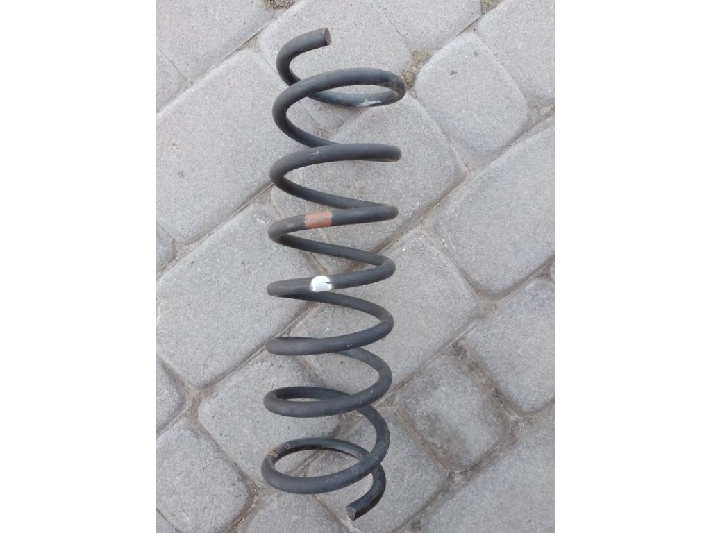 BBM2-28-011B | Пружина задньої підвіски MAZDA 3 BL 09-13