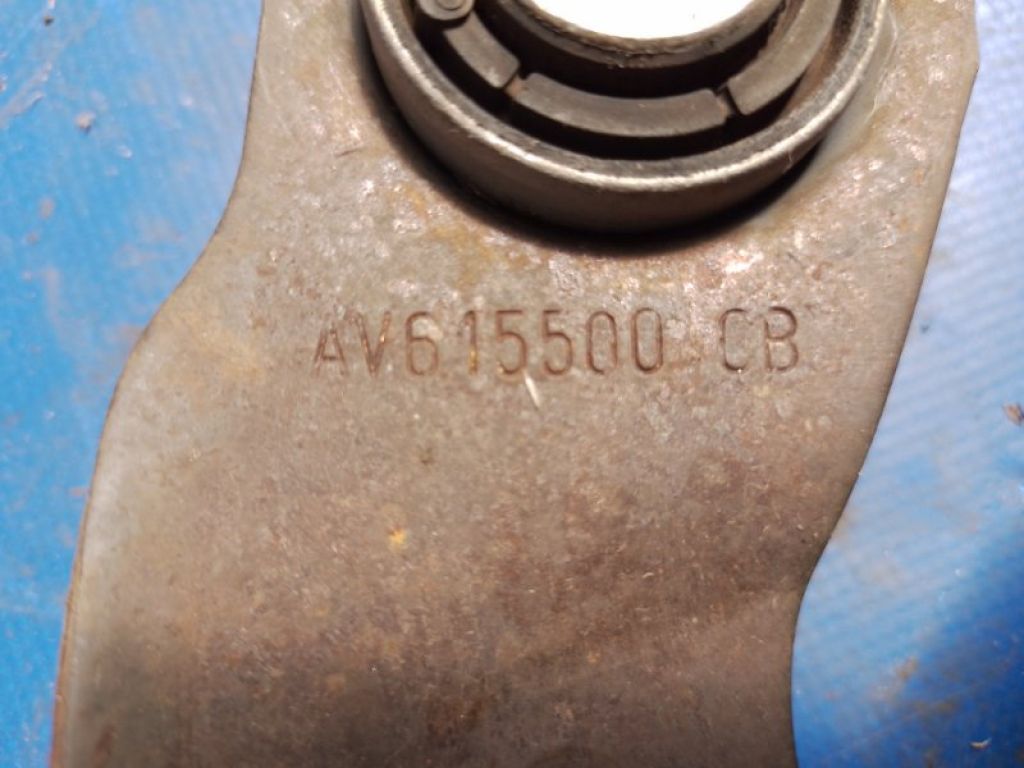 AV6Z-5500-B | Рычаг задней подвески поперечный верхний лев. FORD FOCUS 10-18 - Фото 3