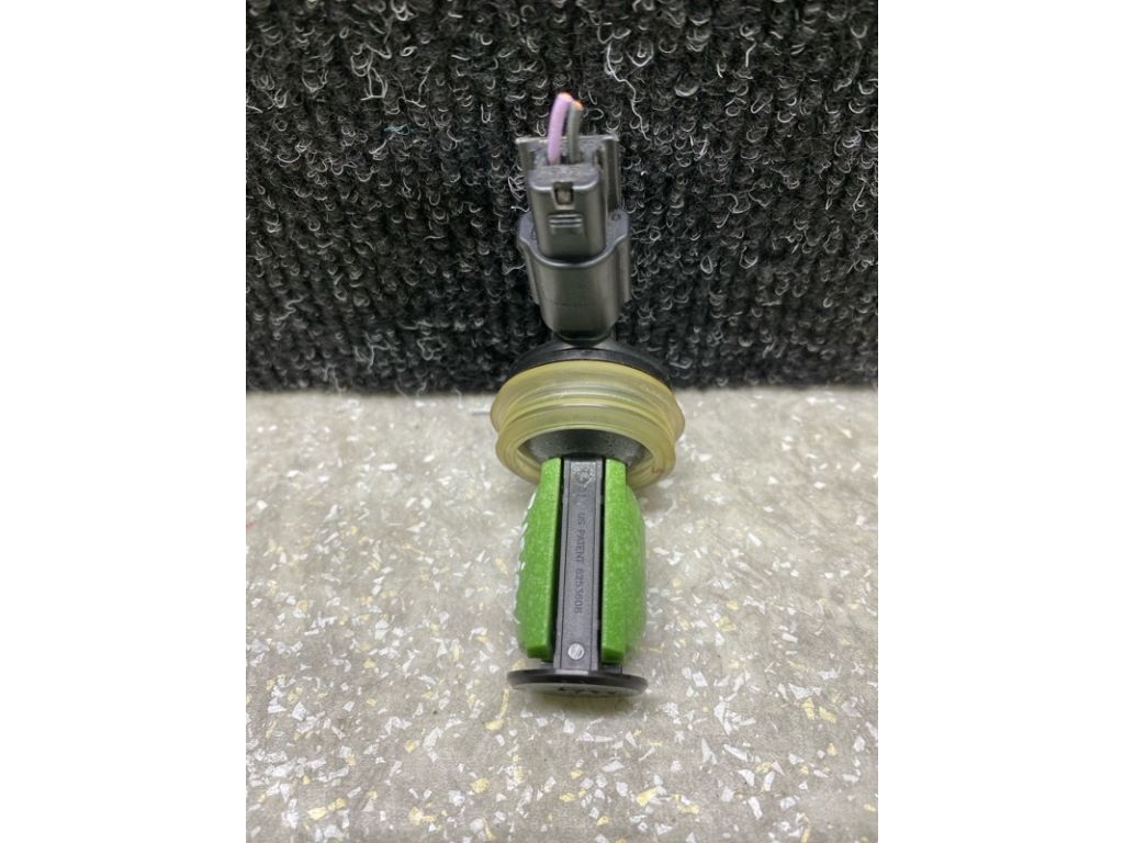 EM2Z-17B649-A | Датчик уровня бачка омывателя FORD FUSION 14- - Фото 3