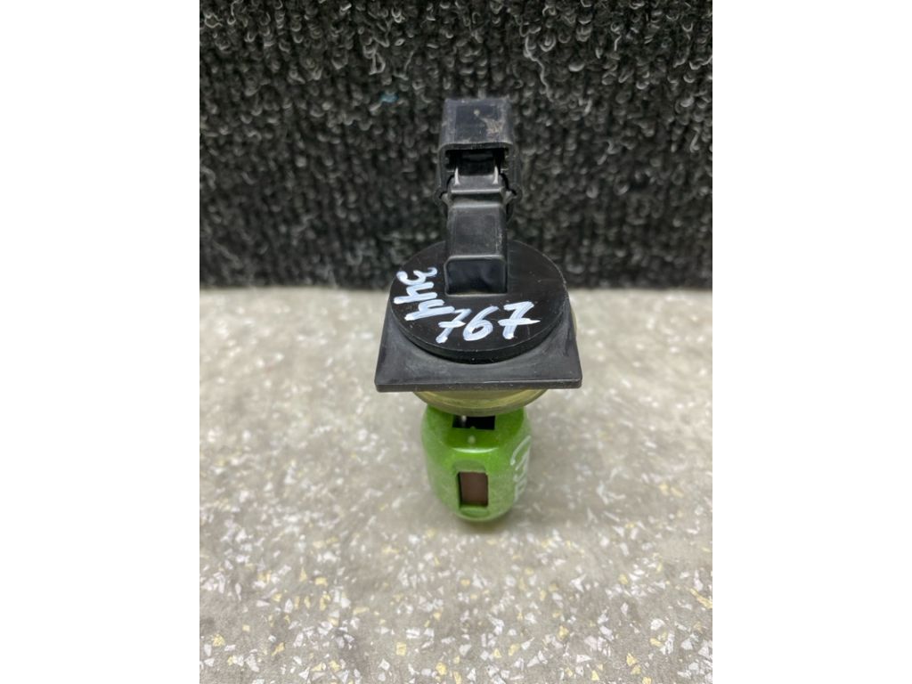 EM2Z-17B649-A | Датчик уровня бачка омывателя FORD FUSION 14- - Фото 4