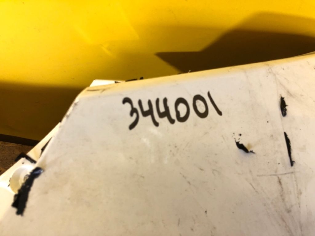 85022-5SH0H | Бампер задній NISSAN LEAF 18- - Фото 2