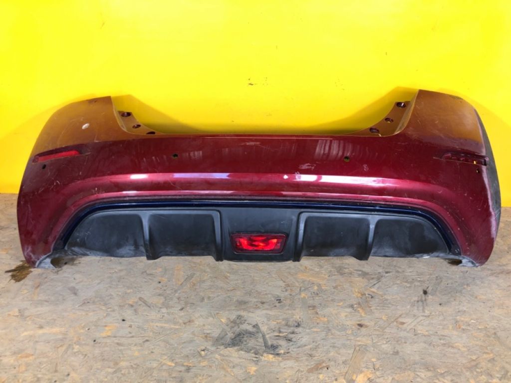 85022-5SH0H | Бампер задній NISSAN LEAF 18-