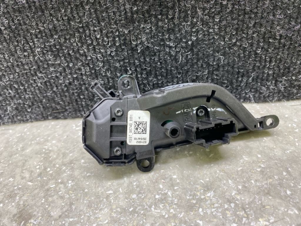 HG9Z-9C888-BB | Кнопки руля лів. FORD FUSION 14- - Фото 3