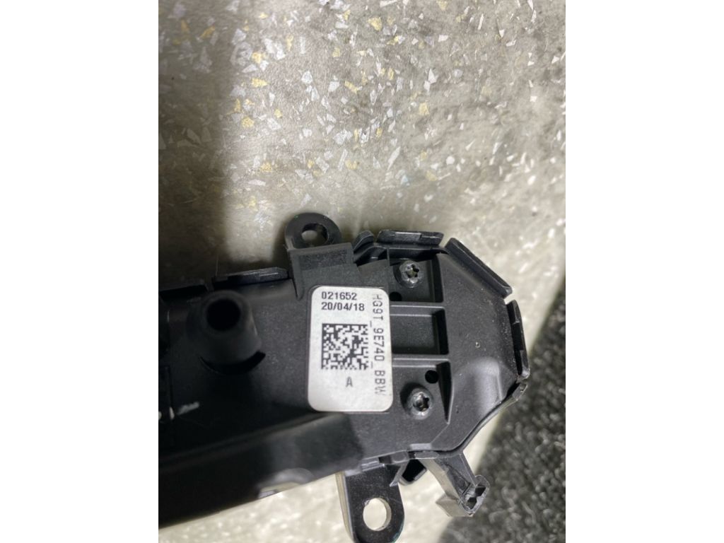 HG9Z-9C888-BB | Кнопки руля лів. FORD FUSION 14- - Фото 4