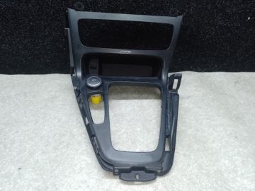 Консоль КПП FORD FOCUS 10-18