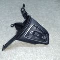 F1EZ-9C888-C | Кнопки руля прав. FORD FOCUS 10-18
